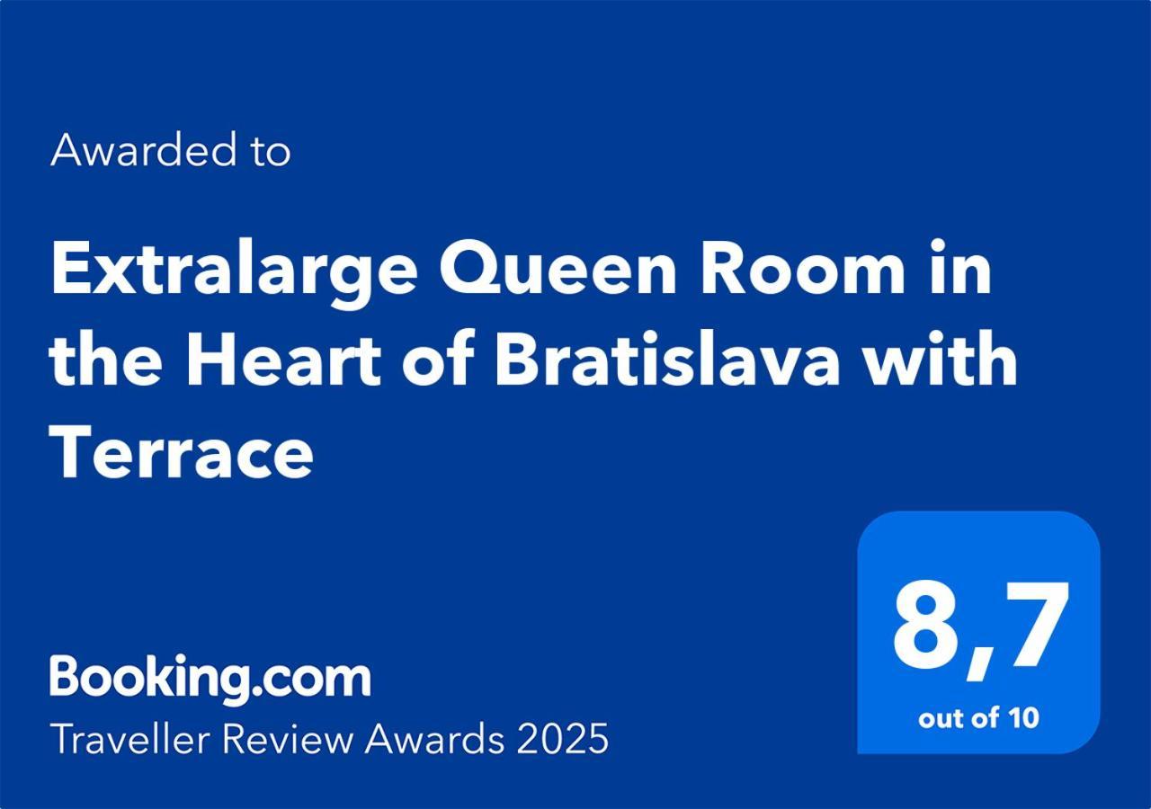 Extralarge Queen Room In The Heart Of Bratislava With Terrace Esterno foto
